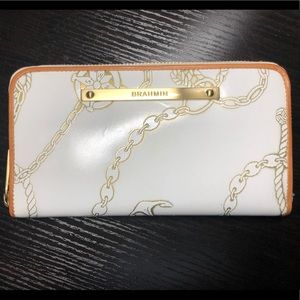 NWOT Brahmin Wallet